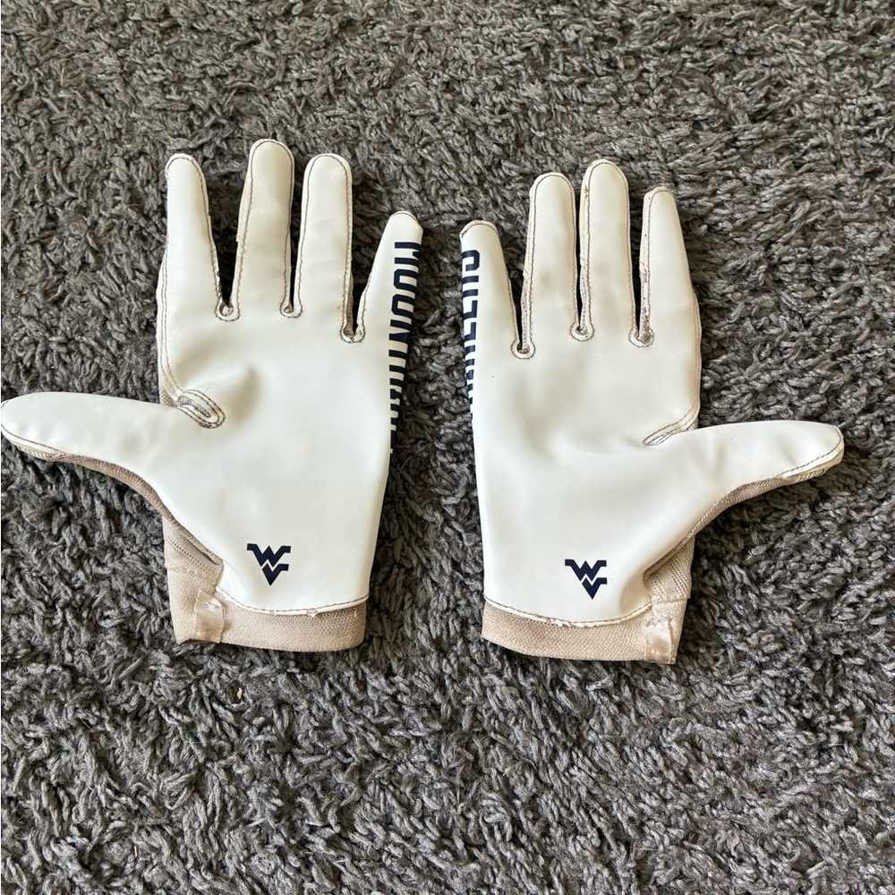 West Va football gloves Pe 2x